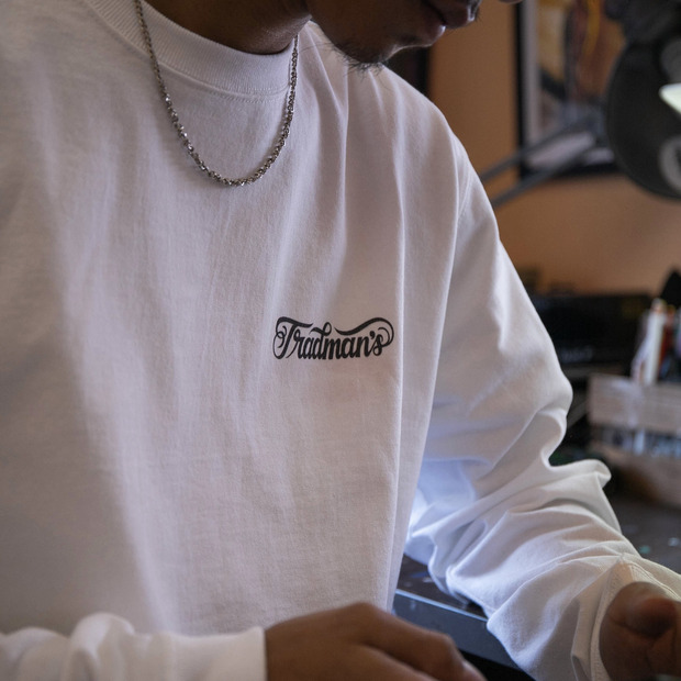 JOE SIGN LONG SLEEVE / WHITE｜TRADMAN