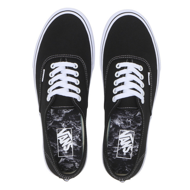 AUTHENTIC BLACK/WHITE 詳細画像