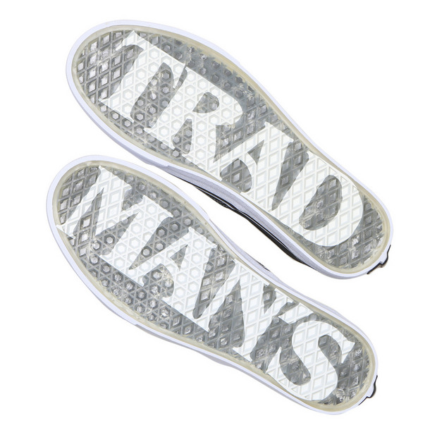 AUTHENTIC BLACK/WHITE 詳細画像