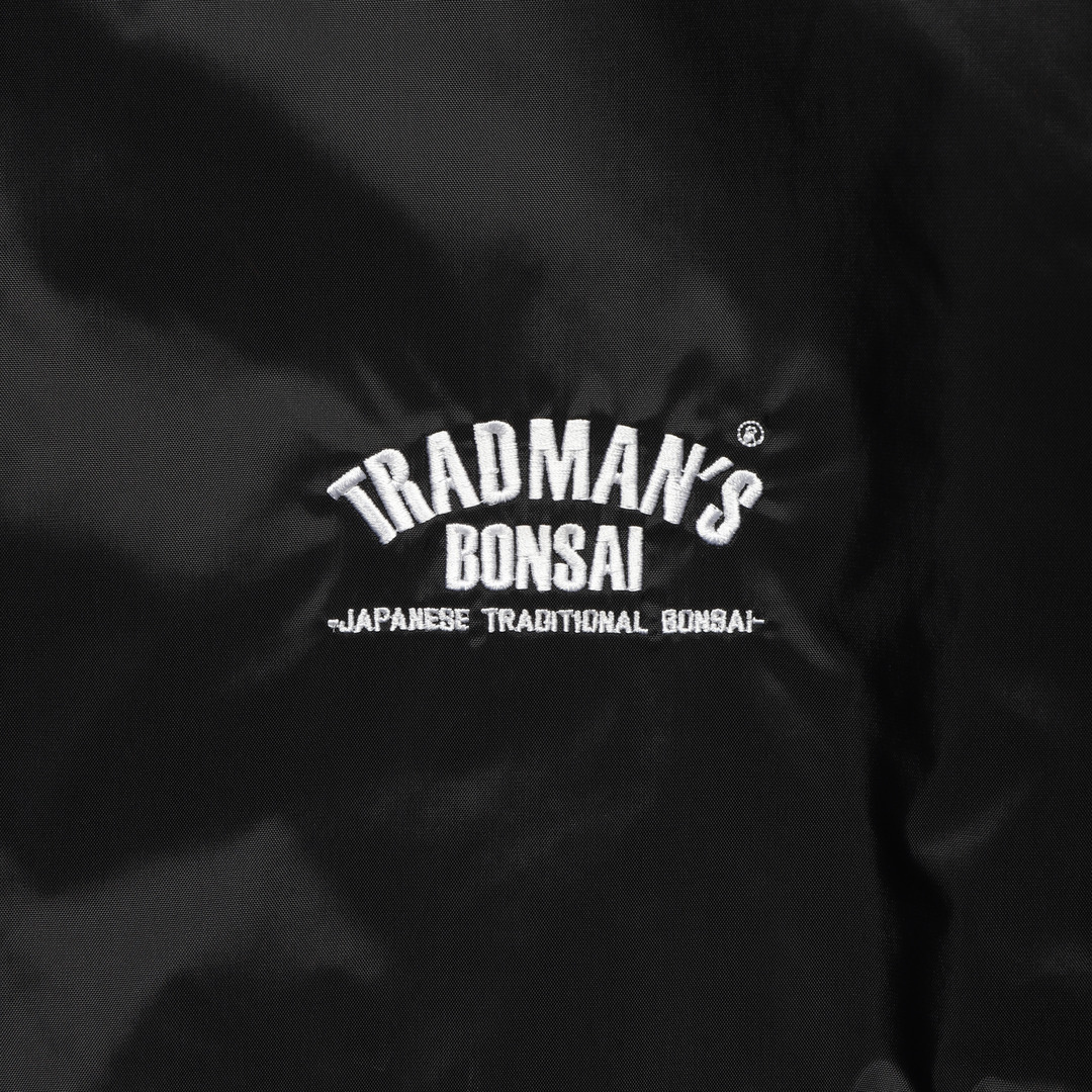 TRAD KAMON NYLON COACH JKT -BLACK-（刺繍）｜TRADMAN