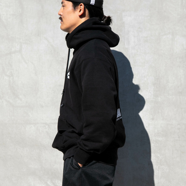 TRAD KAMON HOODY / BLACK 詳細画像